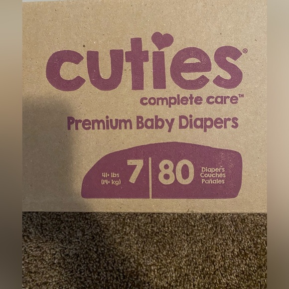 Size 7 Cuties Diaper - Picture 3 of 3